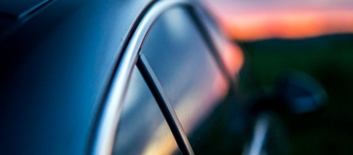 ציפוי חלונות לרכב ציפוי חלונות לרכב