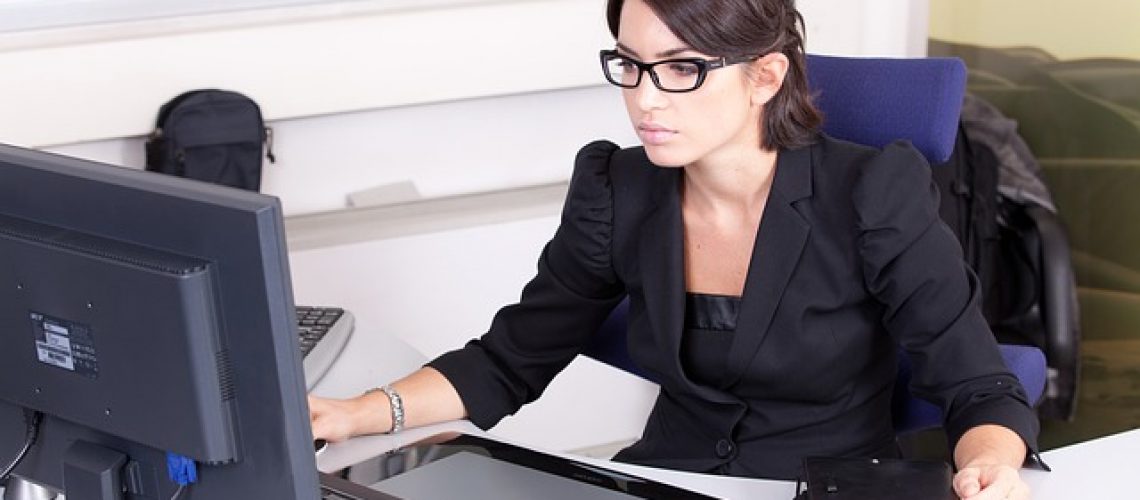 secretary-2199013_640 secretary-2199013_640